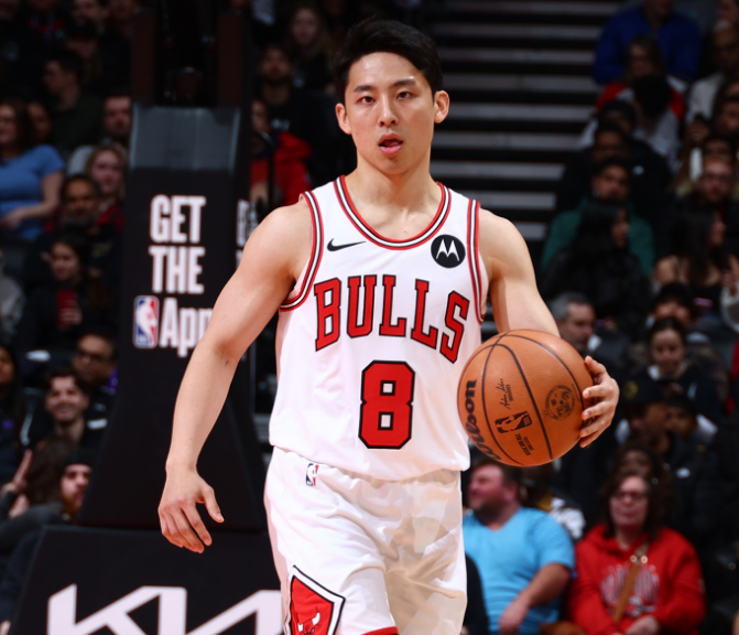 欧冠直播下载-河村勇辉7助攻追平生涯最高！猛龙送公牛3连败 莺歌33+6+6